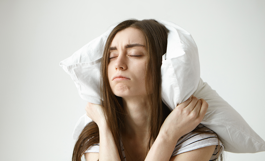 Does Melatonin Help with Insomnia? A Guide to Sleep Supplements and Alternatives